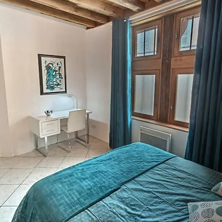 Le Scarabee Bleu - Confort Fonctionnel - Mon Groom Apartment *